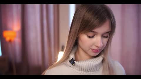 Snapshot of variety_moments chatting on 17, 10, 2025 Heeeeey Im Hanna the art of tease online show from 17, 10, 2025