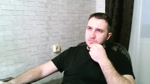 Snapshot of vashzima chatting on 1, 12, 2025 iSex online show from 1, 12, 2025