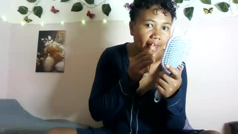 Snapshot of vayannah chatting on 7, 6, 2026 Vayannah online show from 7, 6, 2026