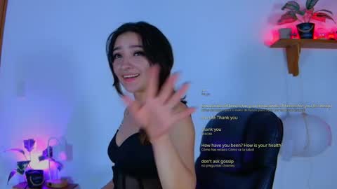 Snapshot of vayolett_dakotta chatting on 11, 10, 2025 Vayolett online show from 11, 10, 2025