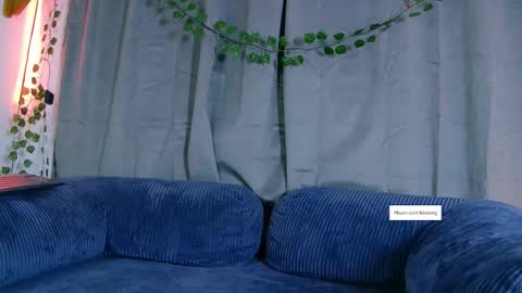 Snapshot of vayolett_dakotta chatting on 13, 11, 2025 Vayolett online show from 13, 11, 2025