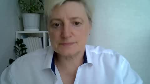 Snapshot of vea_motty chatting on 4, 5, 2026 vea_motty online show from 4, 5, 2026