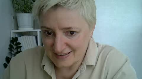 Snapshot of vea_motty chatting on 30, 5, 2026 vea_motty online show from 30, 5, 2026