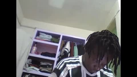 Vee tommy online show from 28, 4, 2026
