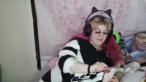 Snapshot of veelehanex3 chatting on 6, 2, 2025 Veronica Lehane online show from 6, 2, 2025