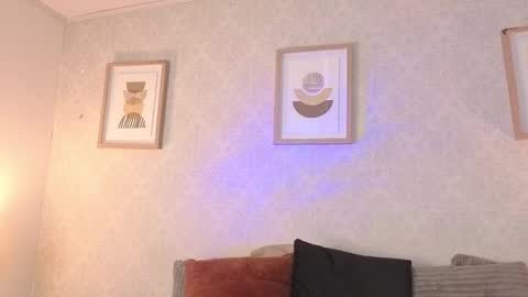 Snapshot of veesimons_dh chatting on 24, 11, 2025 Vee Simons online show from 24, 11, 2025