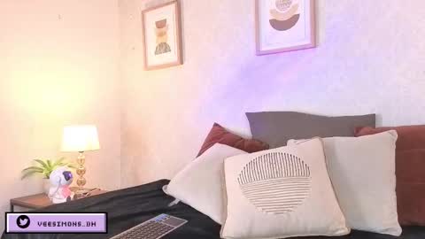 Snapshot of veesimons_dh chatting on 31, 1, 2026 Vee Simons online show from 31, 1, 2026