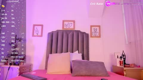   online show from 28, 9, 2025