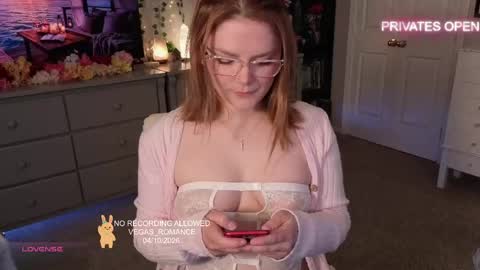 vegas_romance online show from 11, 4, 2026