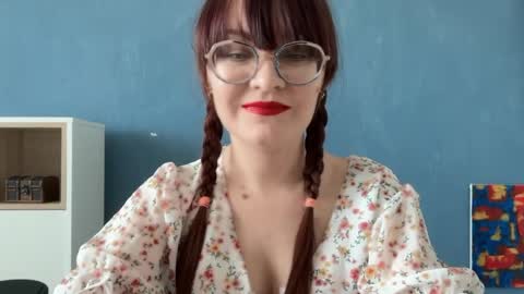velena_ online show from 15, 4, 2026