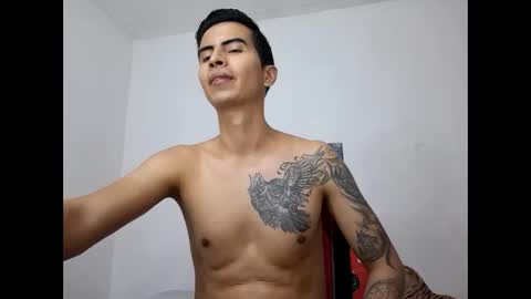 Snapshot of velk_hot1 chatting on 11, 2, 2025 velk_hot1 online show from 11, 2, 2025