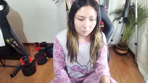 Snapshot of vellarossa chatting on 11, 12, 2024 Im VelaI will be Christmas and New Year with my family December 22 to January 13 I will miss you guys. online show from 11, 12, 2024