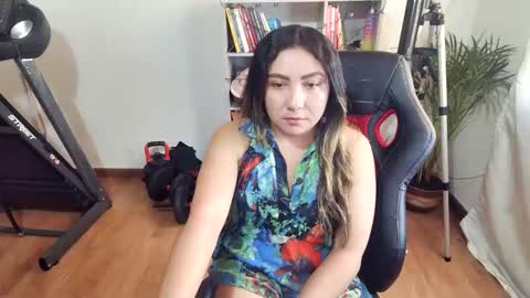 Snapshot of vellarossa chatting on 22, 1, 2025 Im VelaI will be Christmas and New Year with my family December 22 to January 13 I will miss you guys. online show from 22, 1, 2025