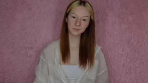 Sophie online show from 8, 5, 2026