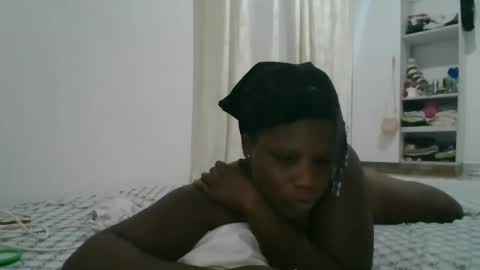 Snapshot of velvet001 chatting on 21, 3, 2026 velvet001 online show from 21, 3, 2026