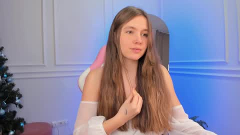 Snapshot of velvet_cherry chatting on 17, 12, 2024 velvet_cherry online show from 17, 12, 2024