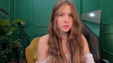 Snapshot of velvet_cherry chatting on 23, 1, 2025 velvet_cherry online show from 23, 1, 2025