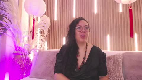 Emma Curly online show from 29, 5, 2026