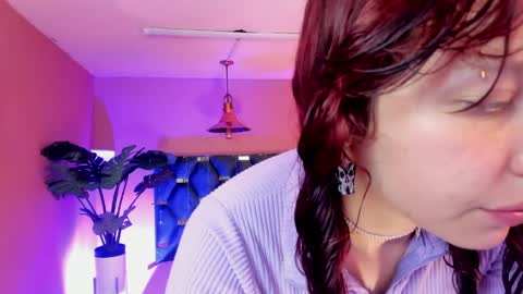 Snapshot of velvet_dreams_ chatting on 1, 4, 2026 Isabella online show from 1, 4, 2026