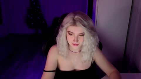 Violet online show from 18, 1, 2026