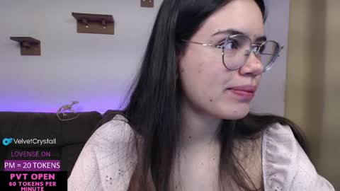 Snapshot of velvetcrystal chatting on 27, 10, 2025  Crystal         PVT OPEN online show from 27, 10, 2025
