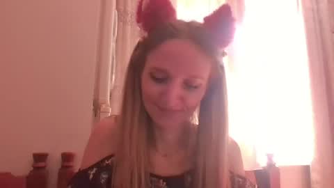 velvetintuition online show from 8, 6, 2026