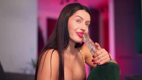 Snapshot of velvettangel chatting on 24, 2, 2025 Adalline online show from 24, 2, 2025