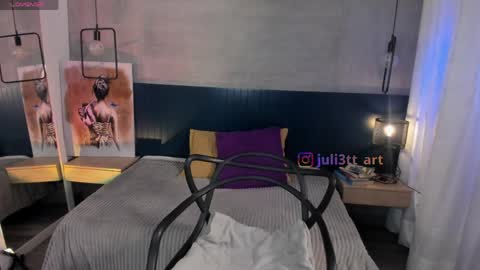 Snapshot of velvettease_ chatting on 5, 5, 2026 velvettease_ online show from 5, 5, 2026