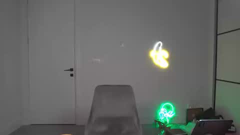 VelvetTGirl online show from 13, 3, 2026