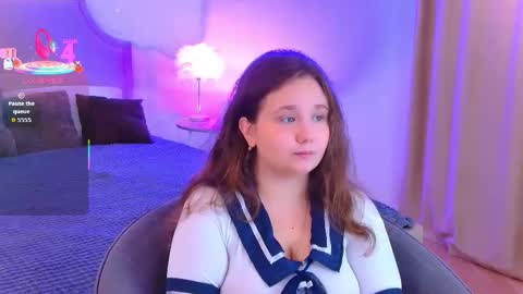 Snapshot of velvetvixencute chatting on 15, 9, 2025 velvetvixencute online show from 15, 9, 2025