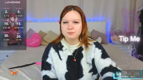 Snapshot of velvetvixonx chatting on 16, 9, 2025 velvetvixonx online show from 16, 9, 2025