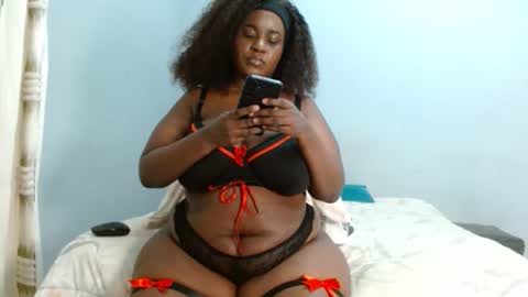 velvetychocolate1 online show from 17, 5, 2026