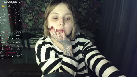 Snapshot of vendymories chatting on 4, 6, 2026 eva 3 online show from 4, 6, 2026