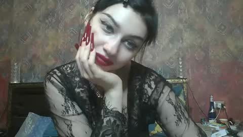 Snapshot of venera_goddess chatting on 28, 11, 2025 Naly online show from 28, 11, 2025