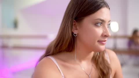 Snapshot of venera_style chatting on 24, 1, 2025 VENERA online show from 24, 1, 2025