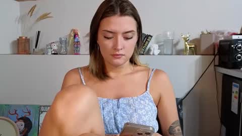 Snapshot of venera_style chatting on 17, 9, 2025 VENERA  online show from 17, 9, 2025