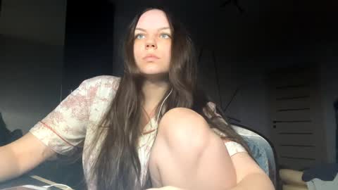 Emily online show from 25, 3, 2026