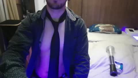 Snapshot of venezuelan420 chatting on 3, 12, 2025 venezuelan420 online show from 3, 12, 2025