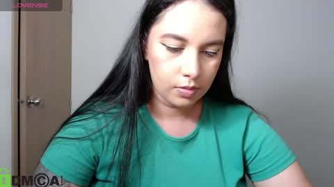 Snapshot of venus__24 chatting on 25, 6, 2026 venus online show from 25, 6, 2026