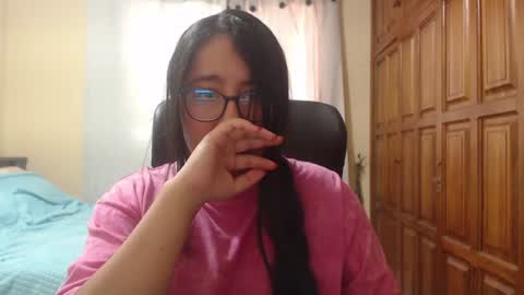 Snapshot of venus_cat_ chatting on 20, 6, 2026 Venus online show from 20, 6, 2026