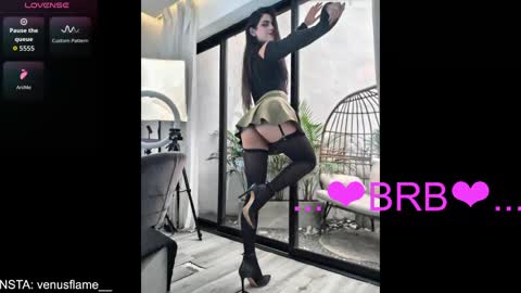 Snapshot of venus_flame chatting on 4, 6, 2026 VENUS online show from 4, 6, 2026