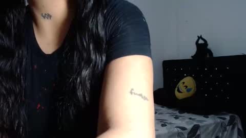 venus_menoza online show from 6, 12, 2024