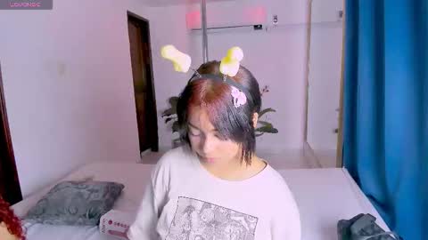 venus_velvet online show from 15, 9, 2025