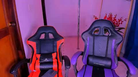 venus_velvet online show from 4, 10, 2025