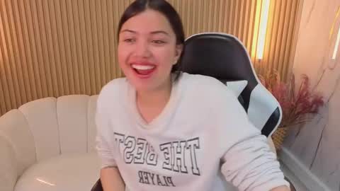 Snapshot of venus_velvet_tp chatting on 13, 12, 2025 Venus online show from 13, 12, 2025