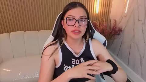 Snapshot of venus_velvet_tp chatting on 16, 12, 2025 Venus online show from 16, 12, 2025