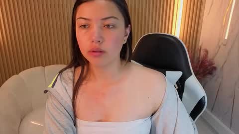 Snapshot of venus_velvet_tp chatting on 19, 12, 2025 Venus online show from 19, 12, 2025