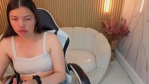 Snapshot of venus_velvet_tp chatting on 20, 12, 2025 Venus online show from 20, 12, 2025