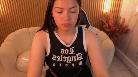 Snapshot of venus_velvet_tp chatting on 22, 12, 2025 Venus online show from 22, 12, 2025