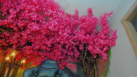 Venus Blazer  online show from 29, 10, 2025